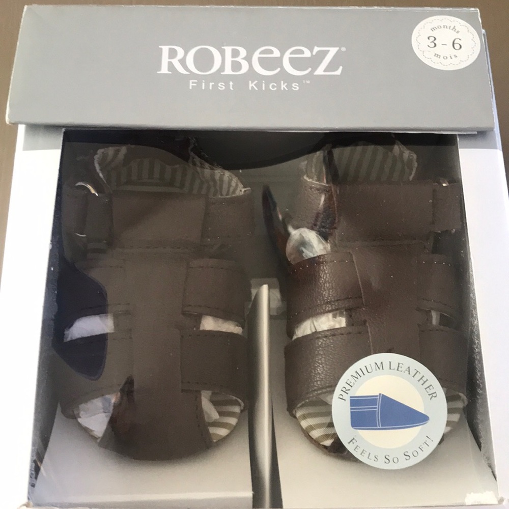 Robeez 3-6 month soft bottom espresso sandal